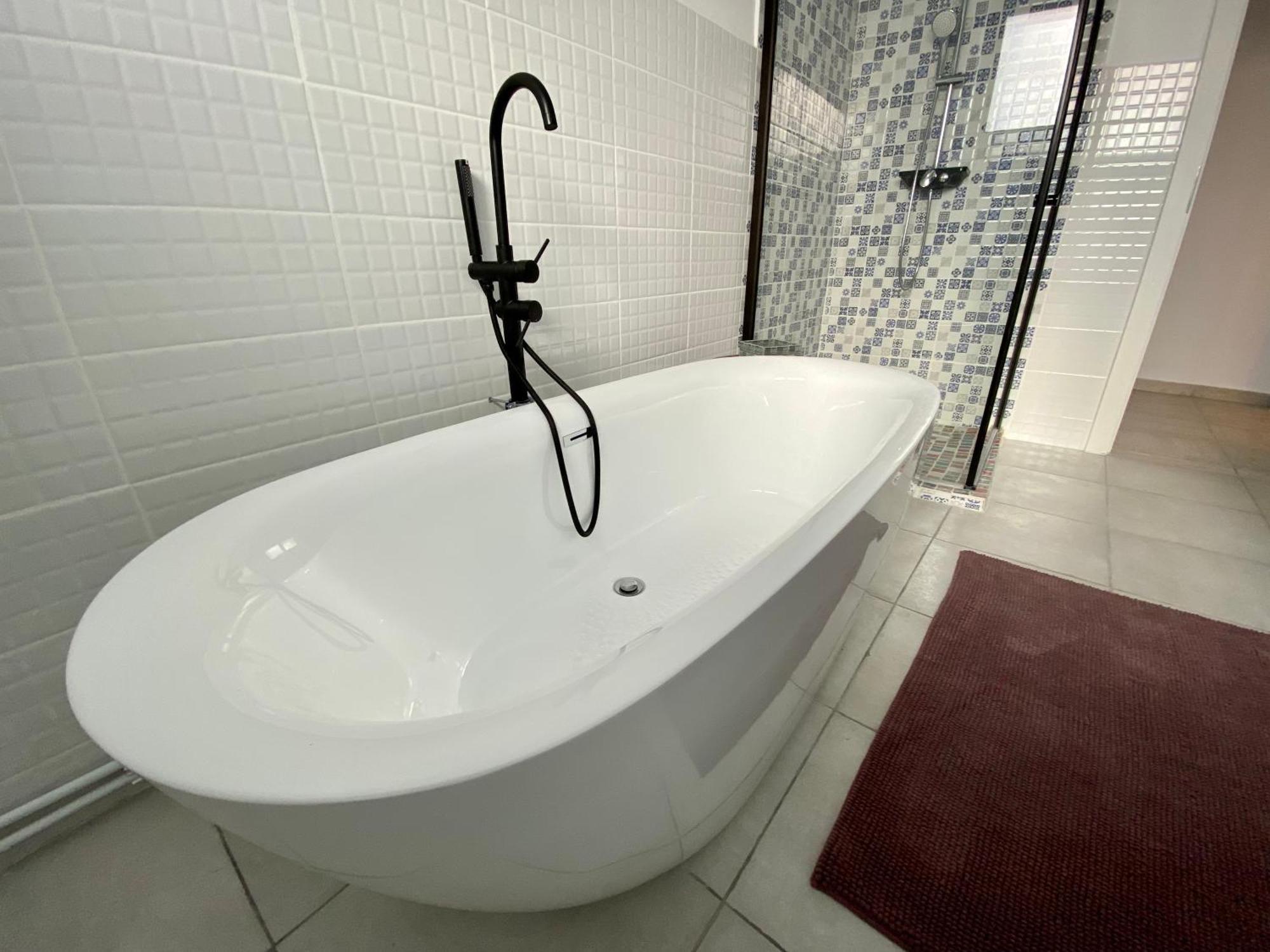 Deluxe #casamihai Free Parking Apartment